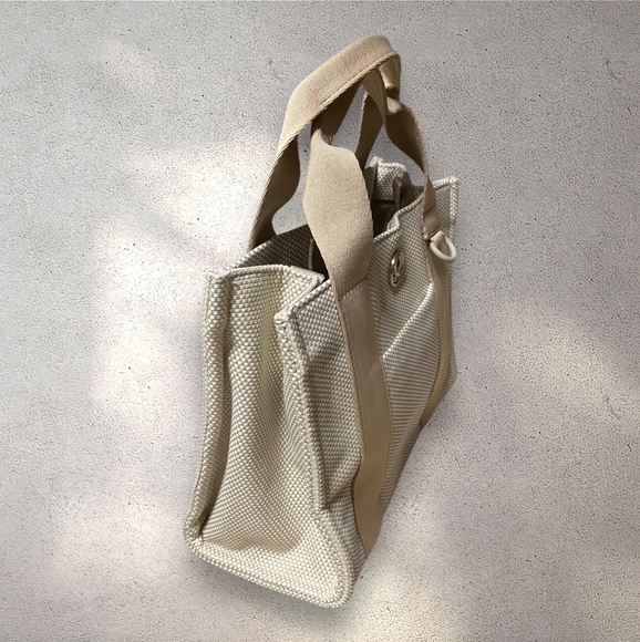 Lululemon two tone canvas tote bag mini 4.5L - Picture 5 of 10